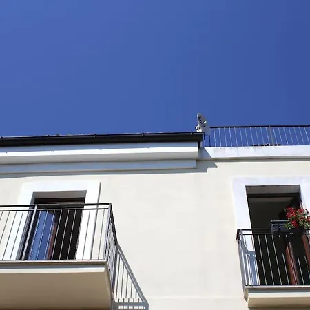 New Beautiful Mountain View Appartamento Collecorvino